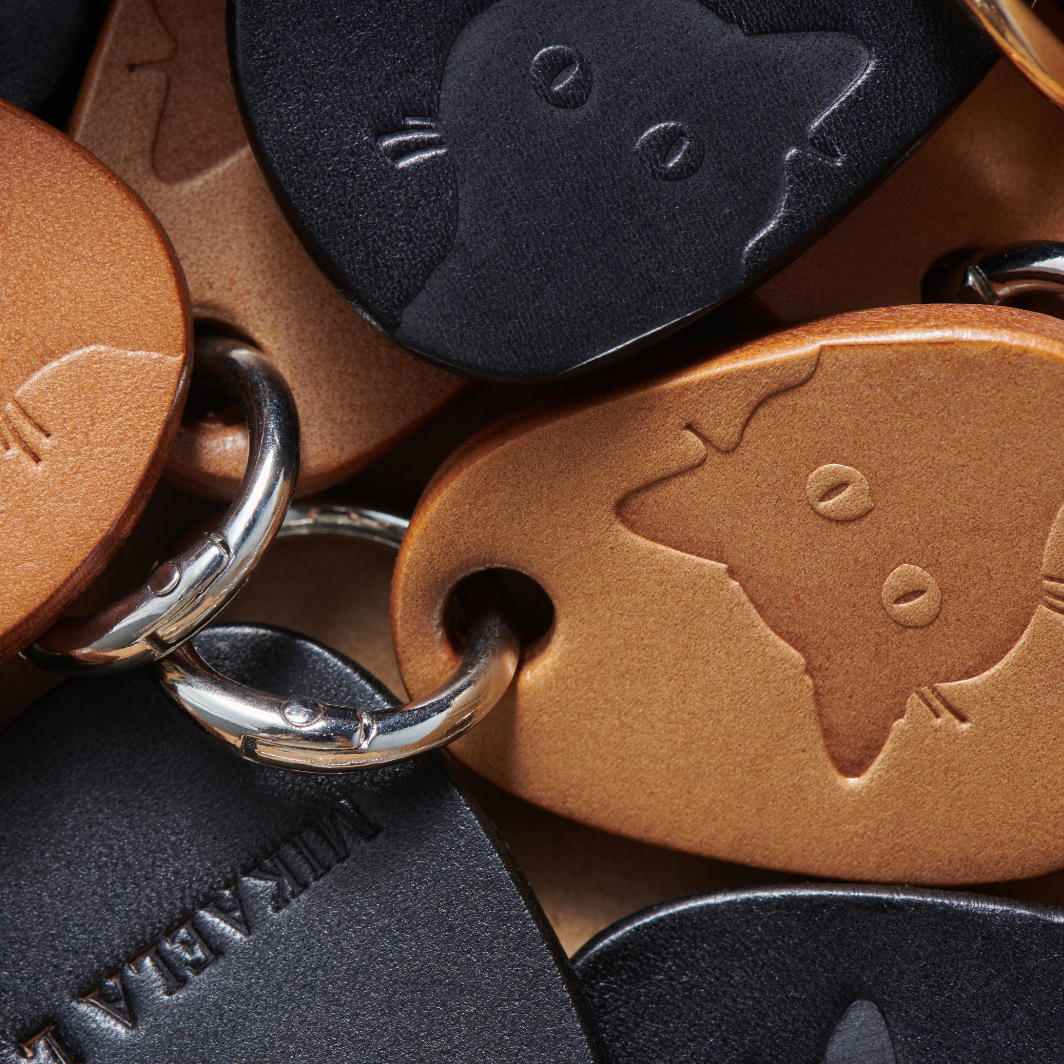 Leather Meow-Ment Keychain