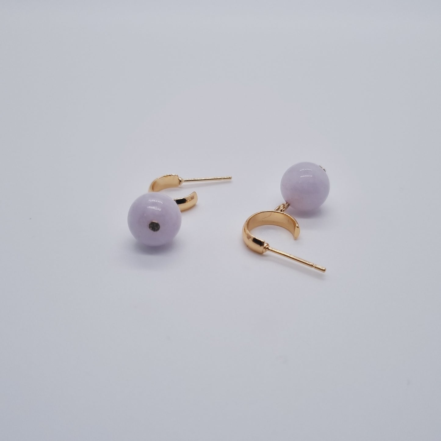Crescent Earring (Gold & Pale Lavender)