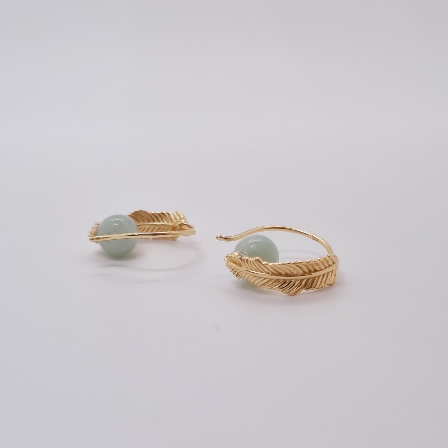 Golden Leaf Earring (Mint Green)