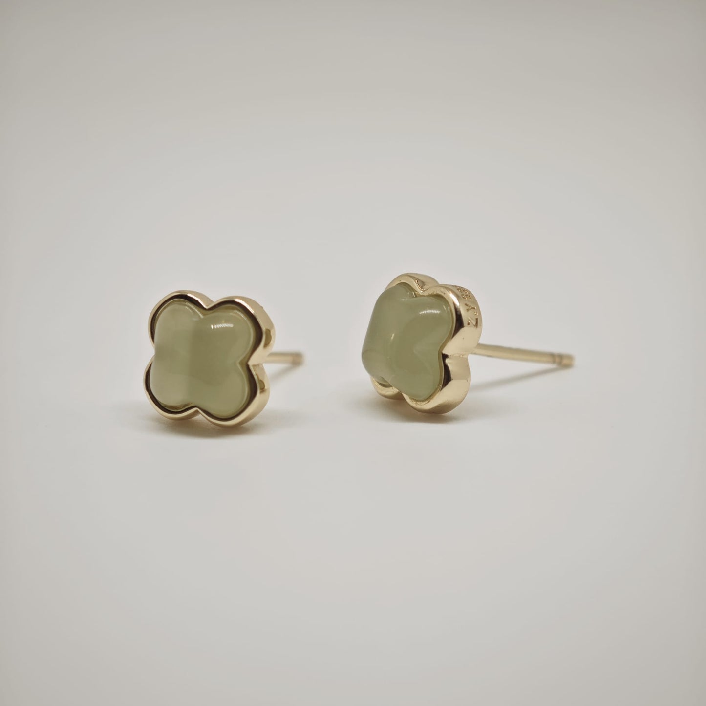 Jade Clover Earring