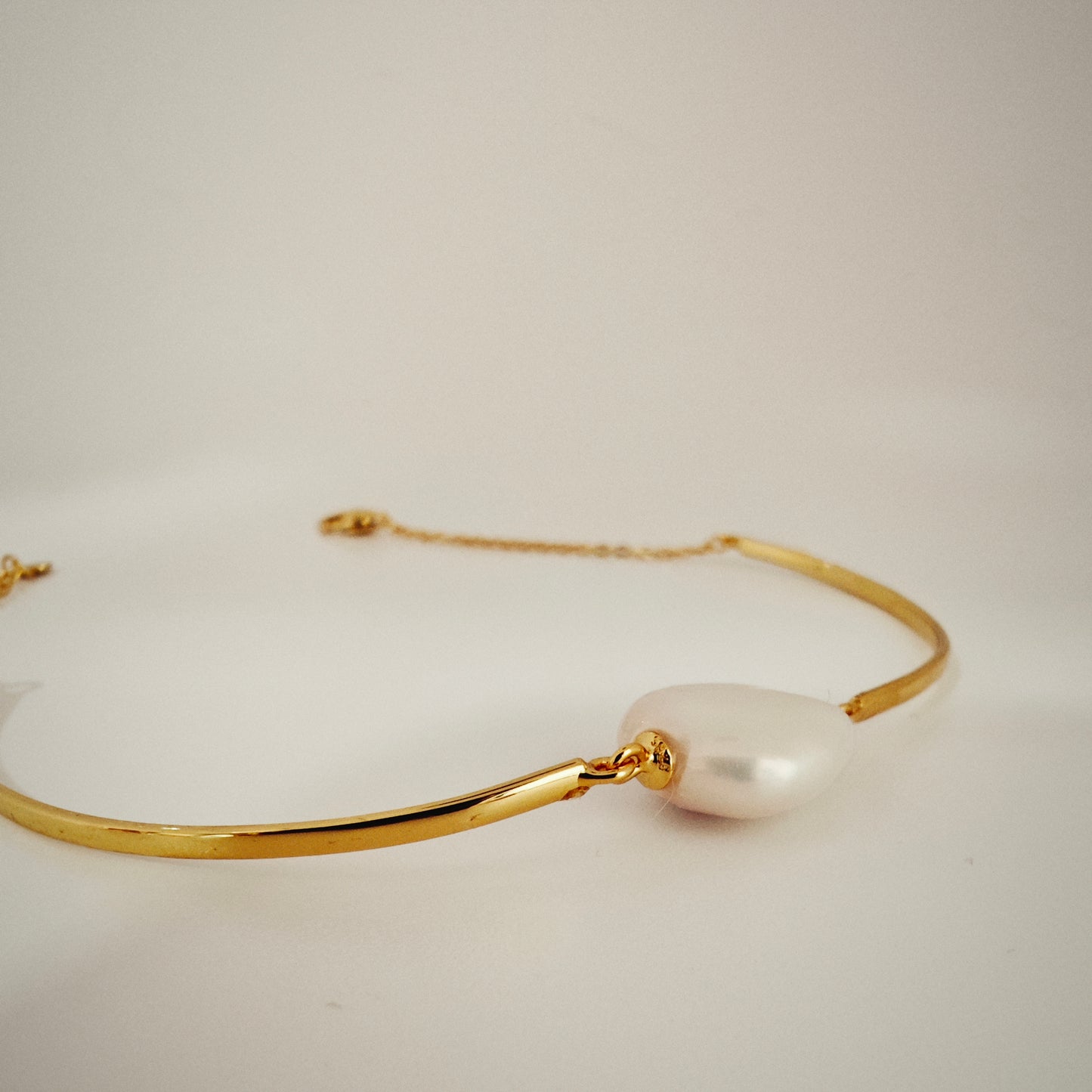 Baroque Pearl Bangle