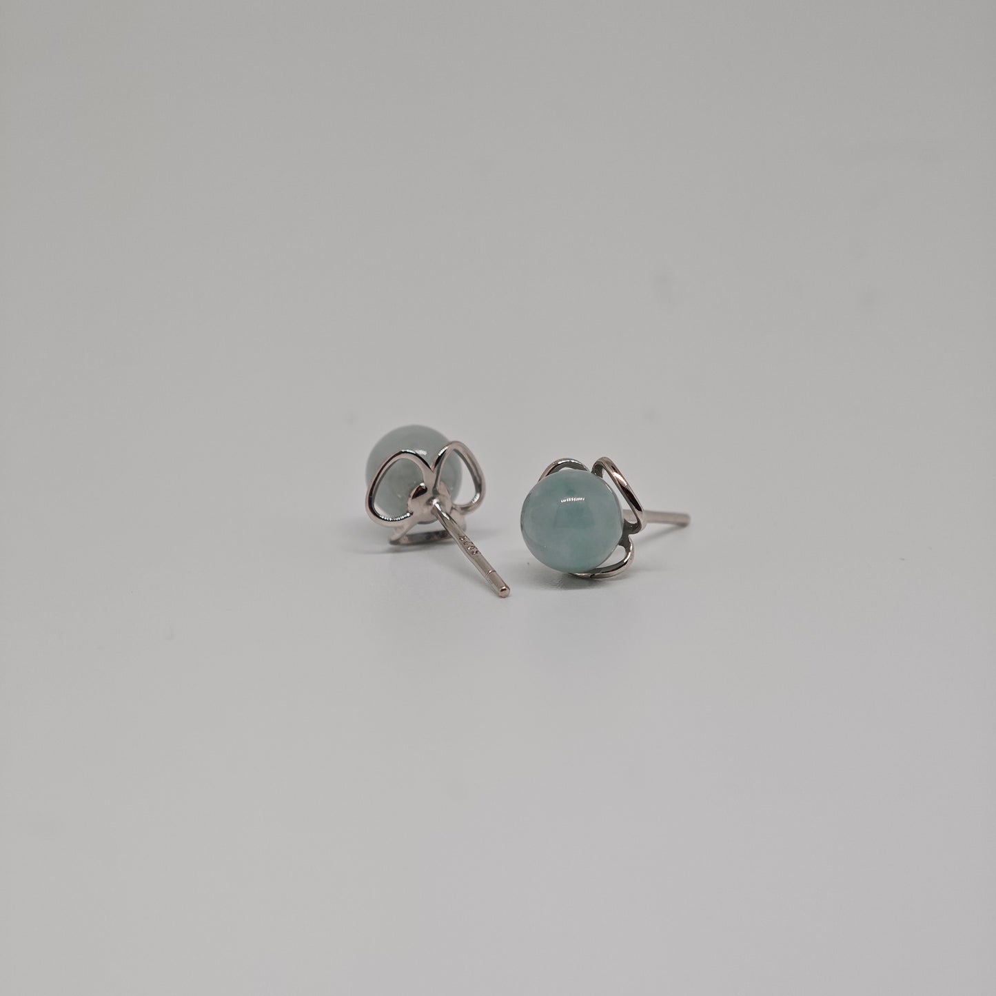 Peony Jade Earstud