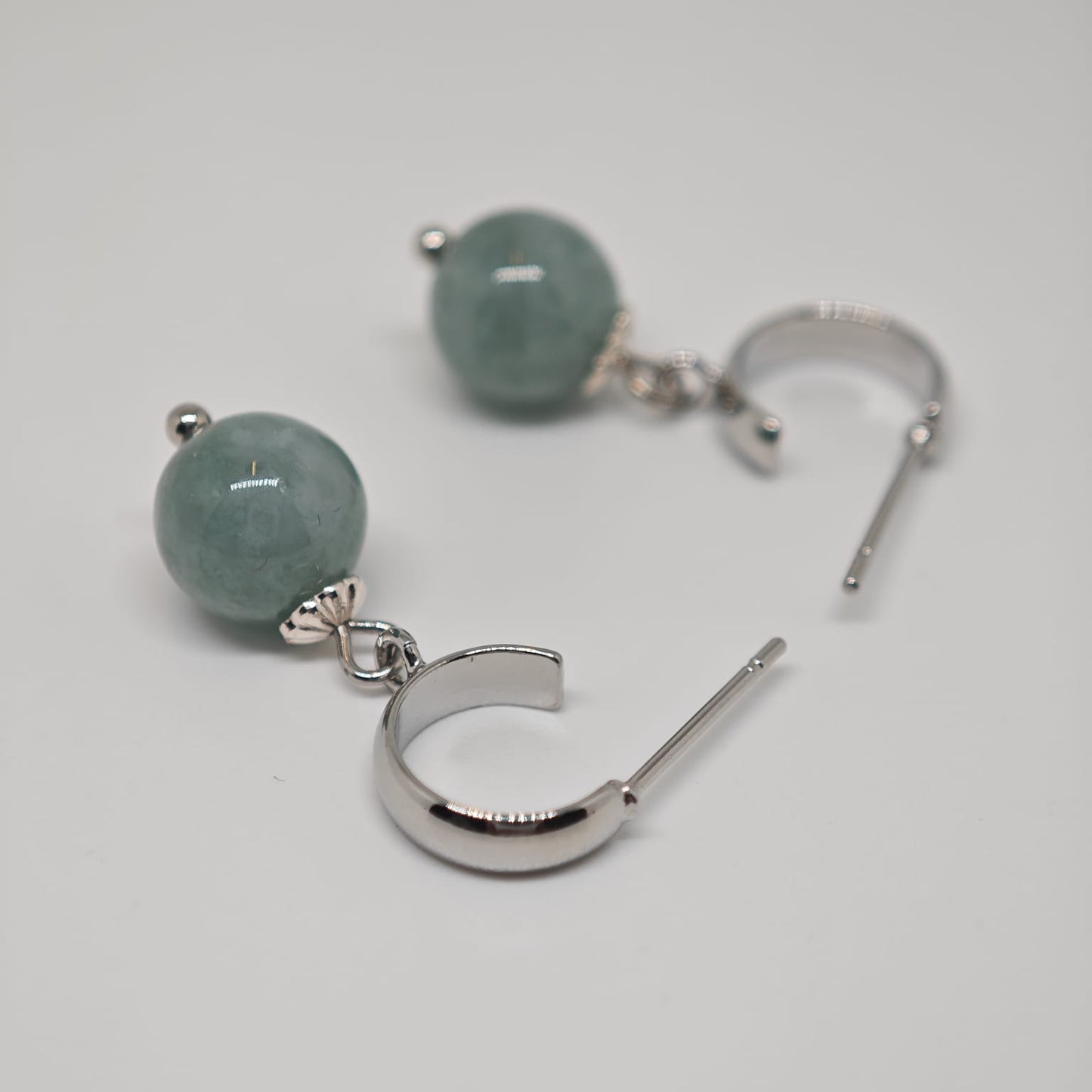 Crescent Earring (Gold & Pale Lavender)