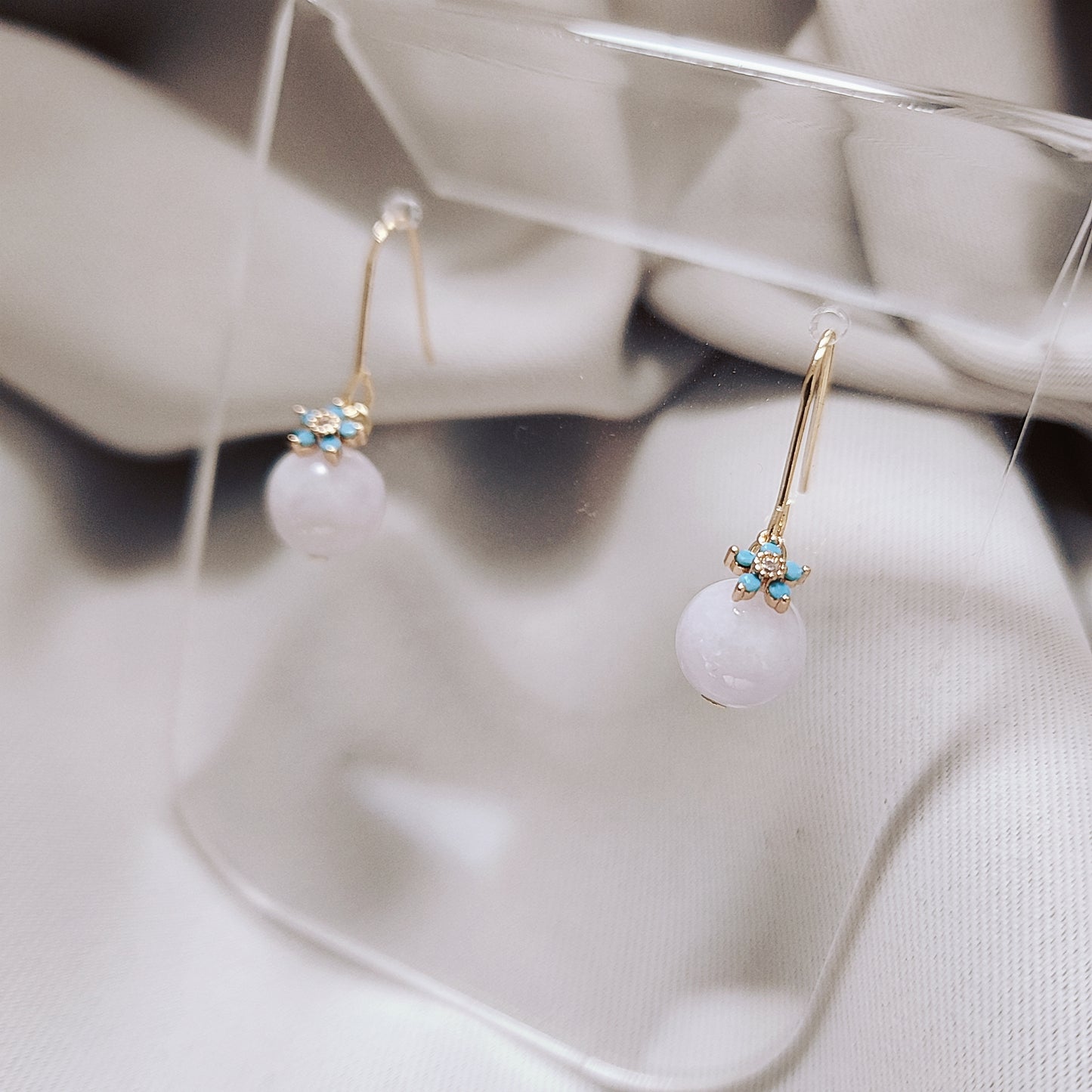 Nyonya Earring (Pale Lavender Jade)
