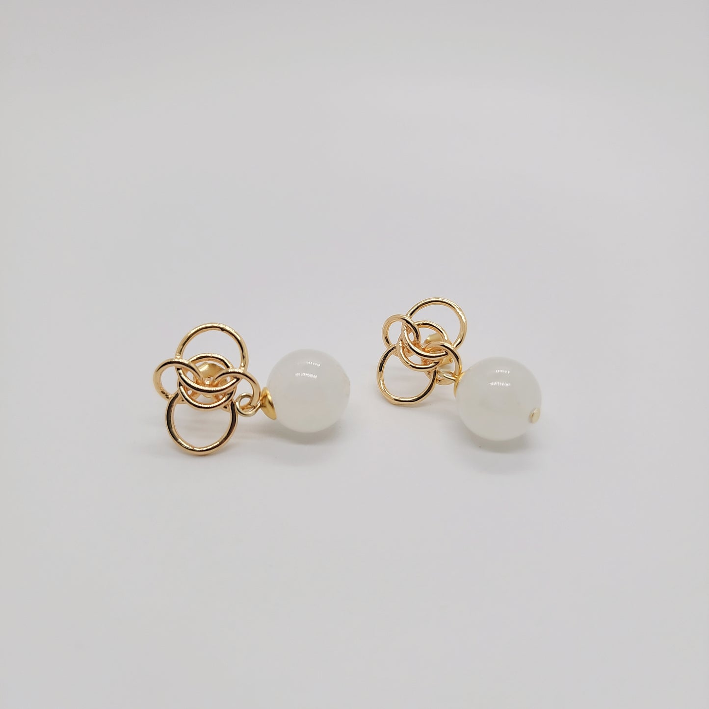 Eternity Knott Earring